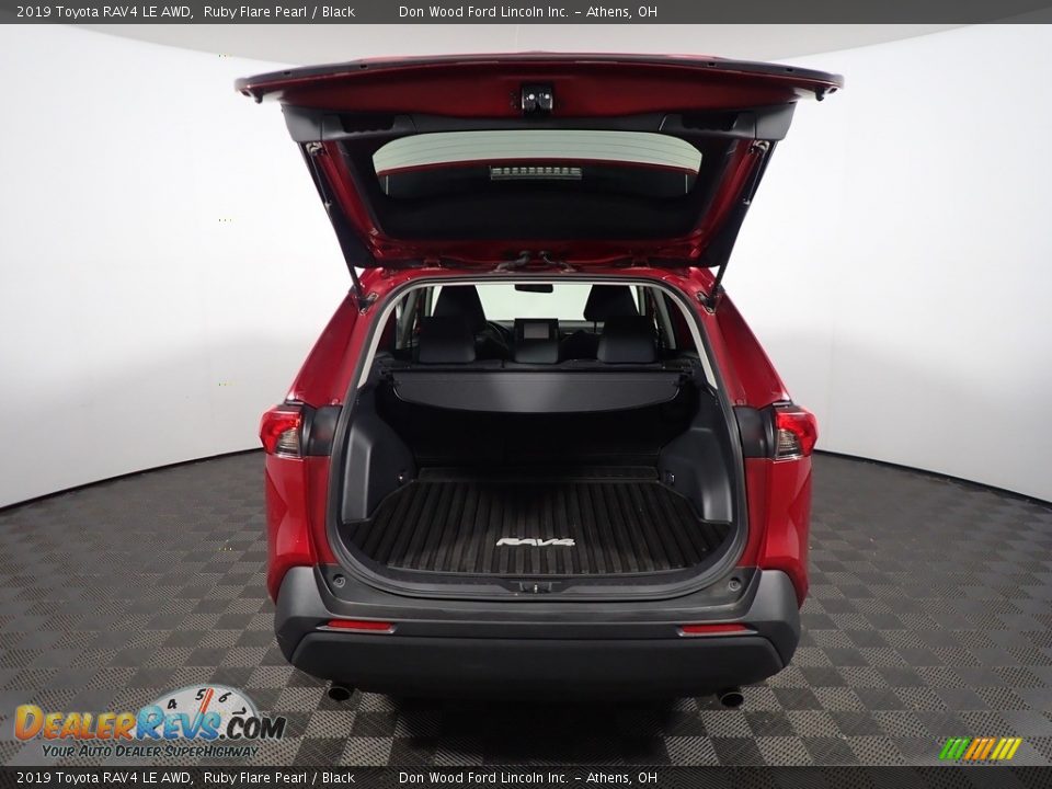 2019 Toyota RAV4 LE AWD Ruby Flare Pearl / Black Photo #14
