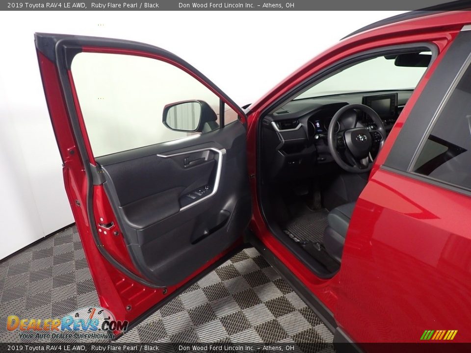 2019 Toyota RAV4 LE AWD Ruby Flare Pearl / Black Photo #20