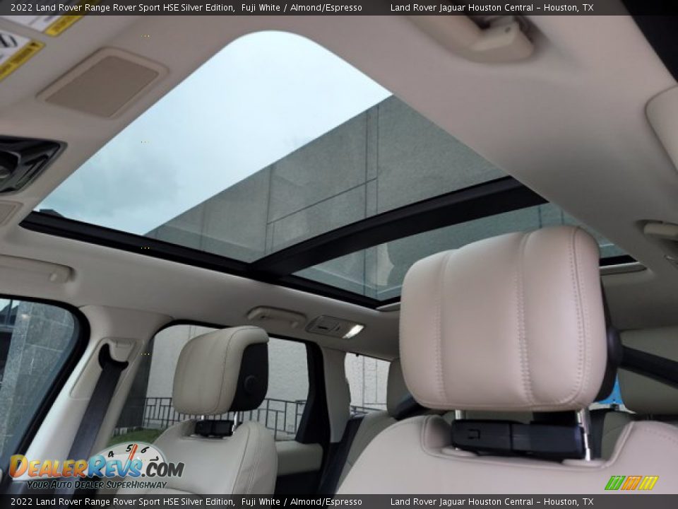 Sunroof of 2022 Land Rover Range Rover Sport HSE Silver Edition Photo #24