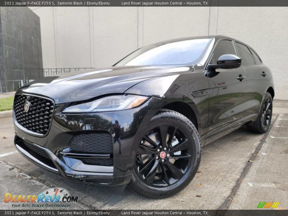 Front 3/4 View of 2021 Jaguar F-PACE P250 S Photo #1