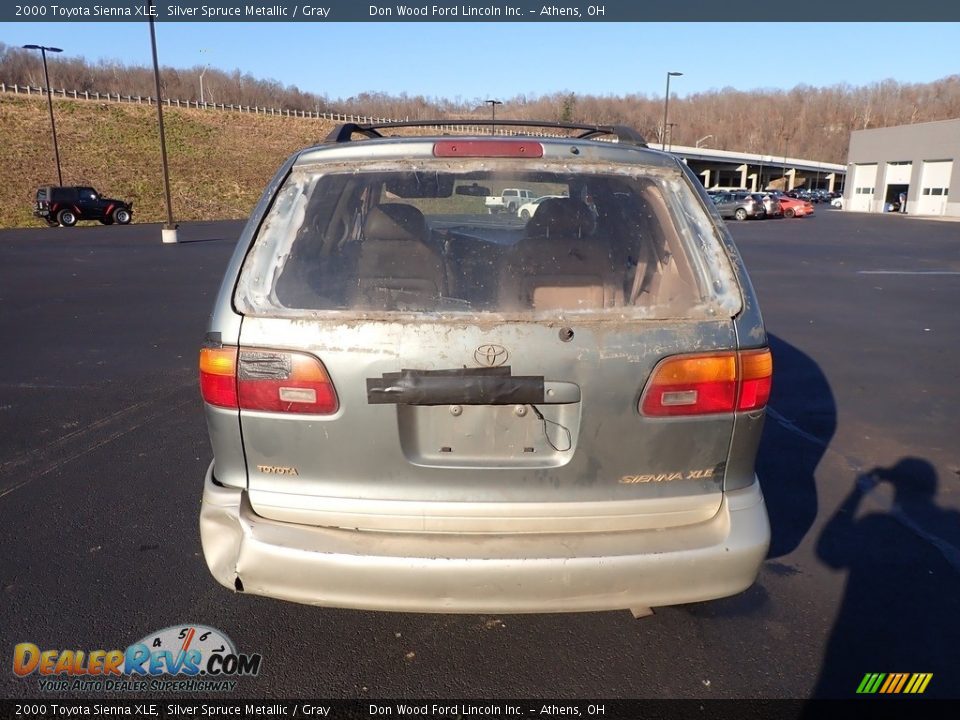 2000 Toyota Sienna XLE Silver Spruce Metallic / Gray Photo #10