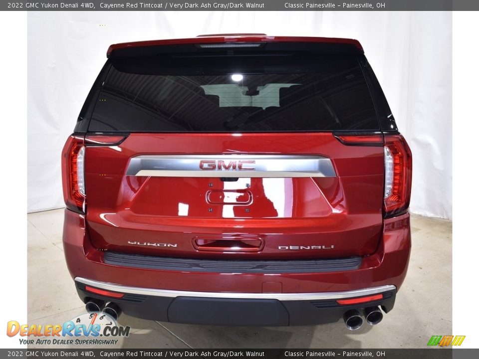 2022 GMC Yukon Denali 4WD Cayenne Red Tintcoat / Very Dark Ash Gray/Dark Walnut Photo #3