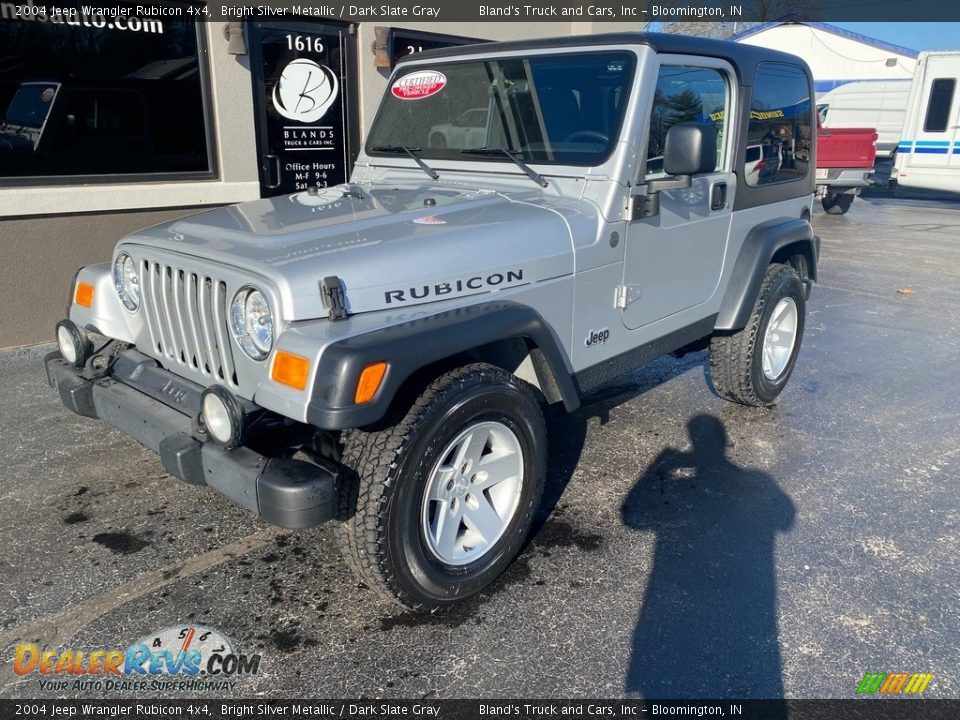 2004 Jeep Wrangler Rubicon 4x4 Bright Silver Metallic / Dark Slate Gray Photo #2