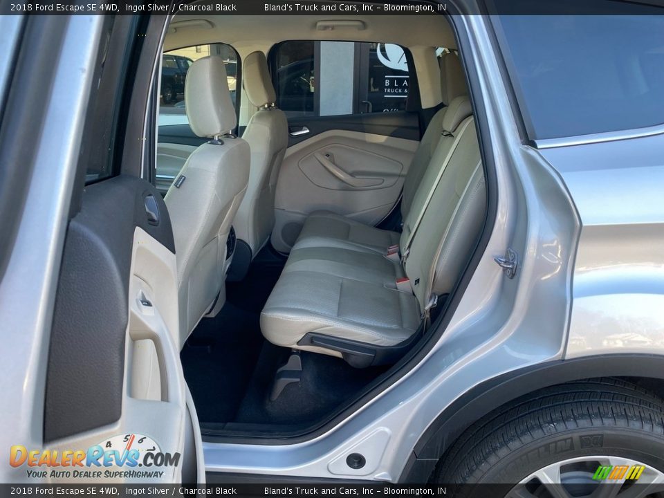 2018 Ford Escape SE 4WD Ingot Silver / Charcoal Black Photo #36