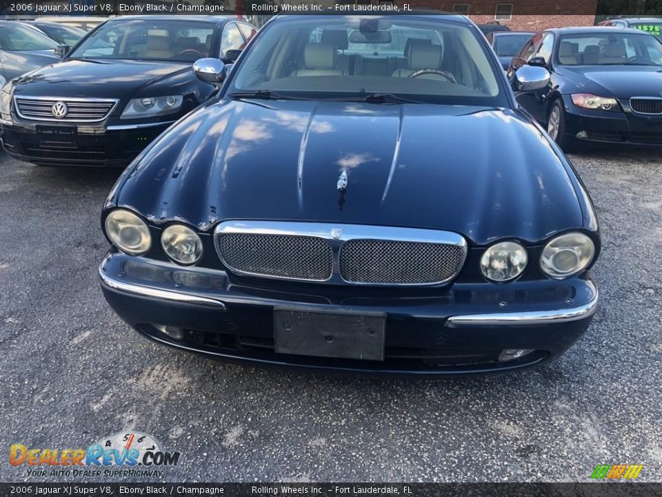 2006 Jaguar XJ Super V8 Ebony Black / Champagne Photo #2