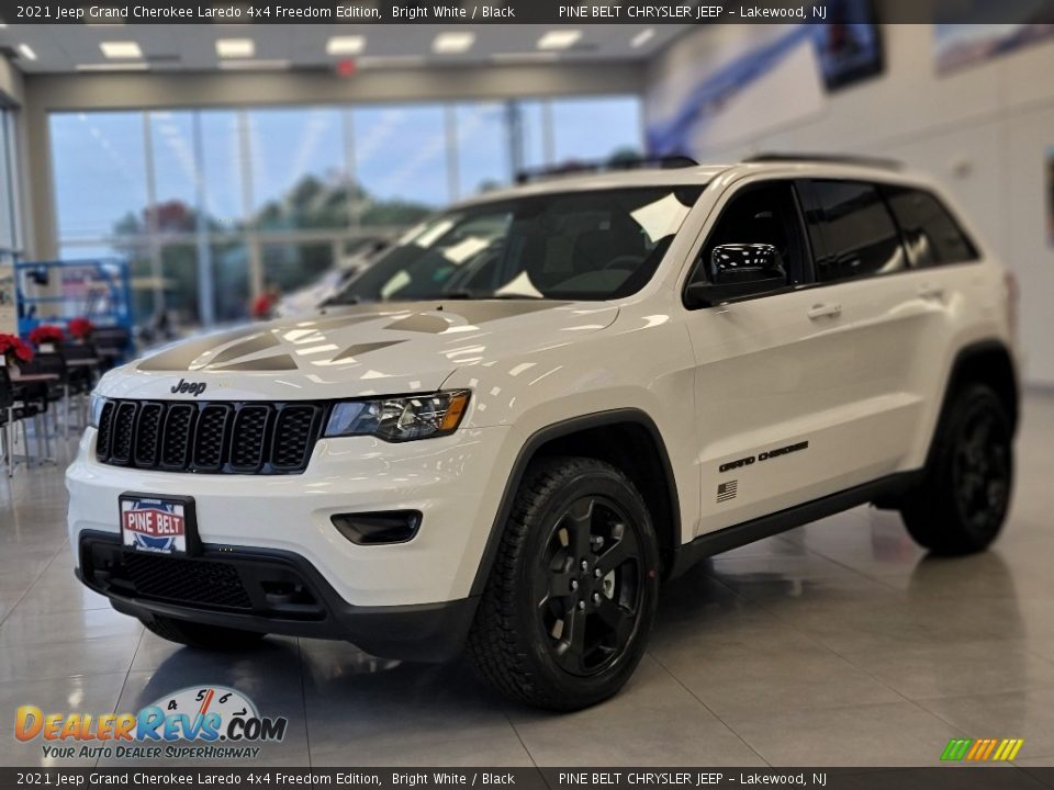2021 Jeep Grand Cherokee Laredo 4x4 Freedom Edition Bright White / Black Photo #1