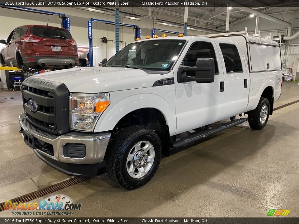 2016 Ford F350 Super Duty XL Super Cab 4x4 Oxford White / Steel Photo #2