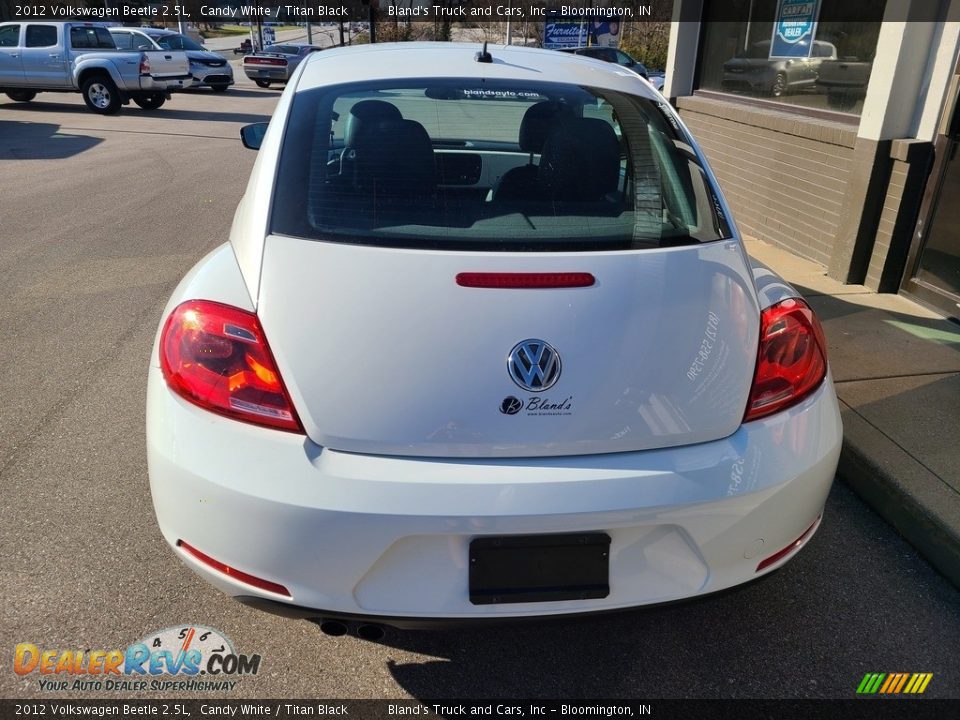 2012 Volkswagen Beetle 2.5L Candy White / Titan Black Photo #8