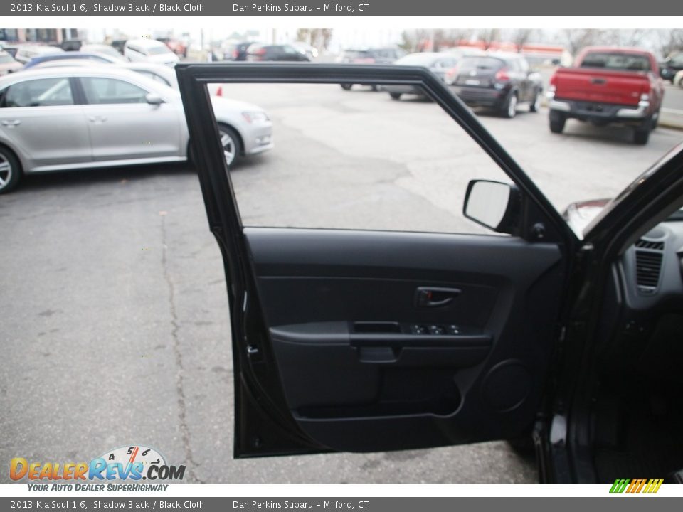 2013 Kia Soul 1.6 Shadow Black / Black Cloth Photo #13