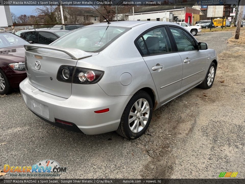 2007 Mazda MAZDA3 s Sport Sedan Sunlight Silver Metallic / Gray/Black Photo #3