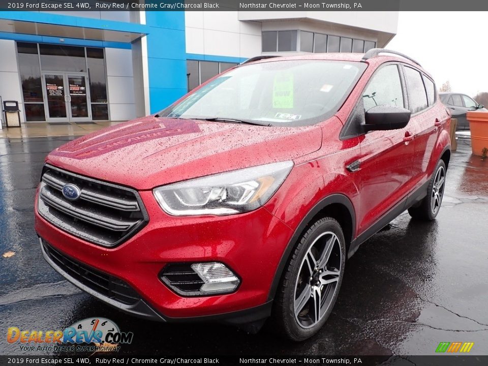 2019 Ford Escape SEL 4WD Ruby Red / Chromite Gray/Charcoal Black Photo #2