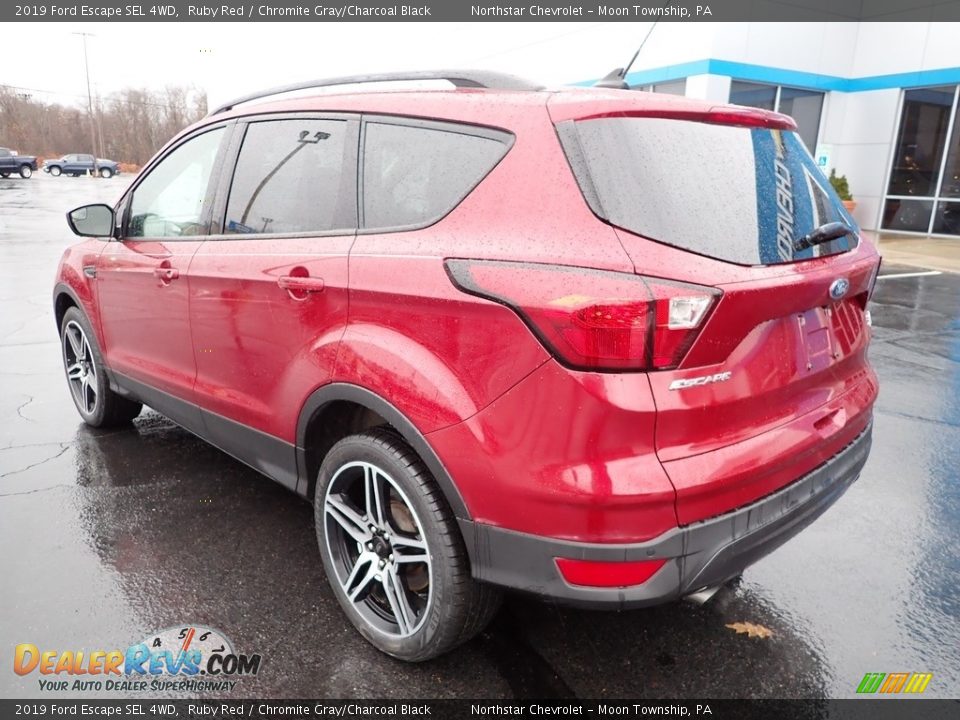 2019 Ford Escape SEL 4WD Ruby Red / Chromite Gray/Charcoal Black Photo #4