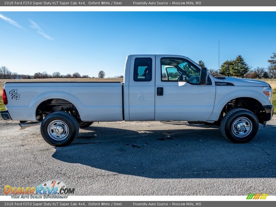 2016 Ford F250 Super Duty XLT Super Cab 4x4 Oxford White / Steel Photo #3