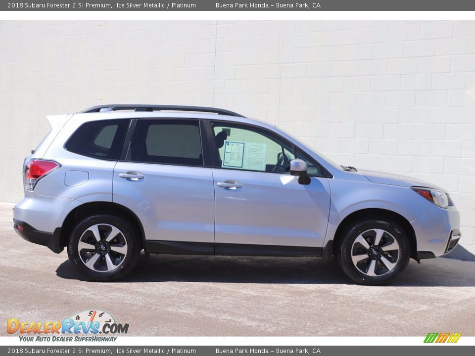 2018 Subaru Forester 2.5i Premium Ice Silver Metallic / Platinum Photo #4