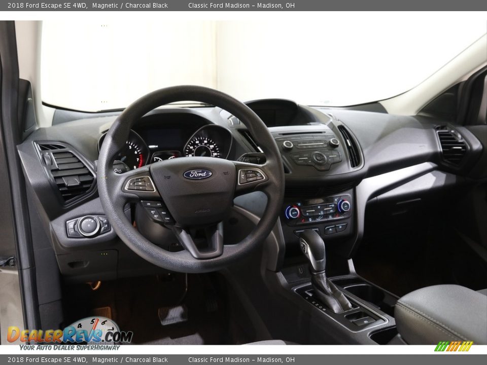 2018 Ford Escape SE 4WD Magnetic / Charcoal Black Photo #6