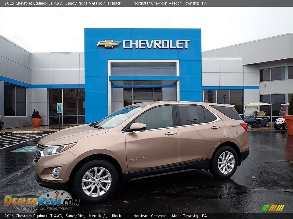 Front 3/4 View of 2019 Chevrolet Equinox LT AWD Photo #1