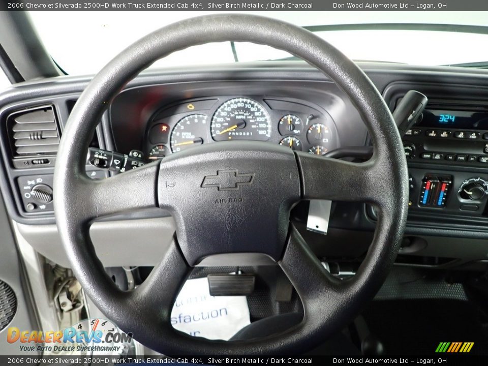 2006 Chevrolet Silverado 2500HD Work Truck Extended Cab 4x4 Silver Birch Metallic / Dark Charcoal Photo #20