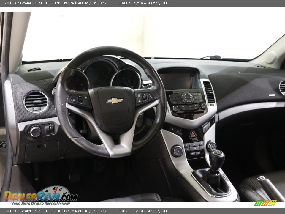 Dashboard of 2013 Chevrolet Cruze LT Photo #6