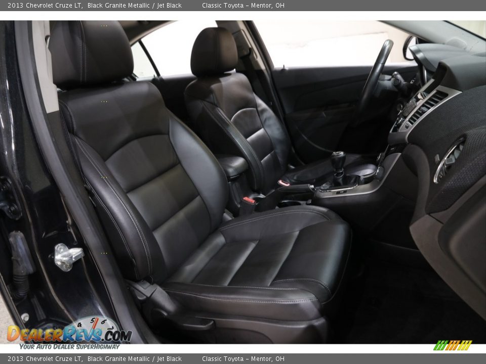 Front Seat of 2013 Chevrolet Cruze LT Photo #13