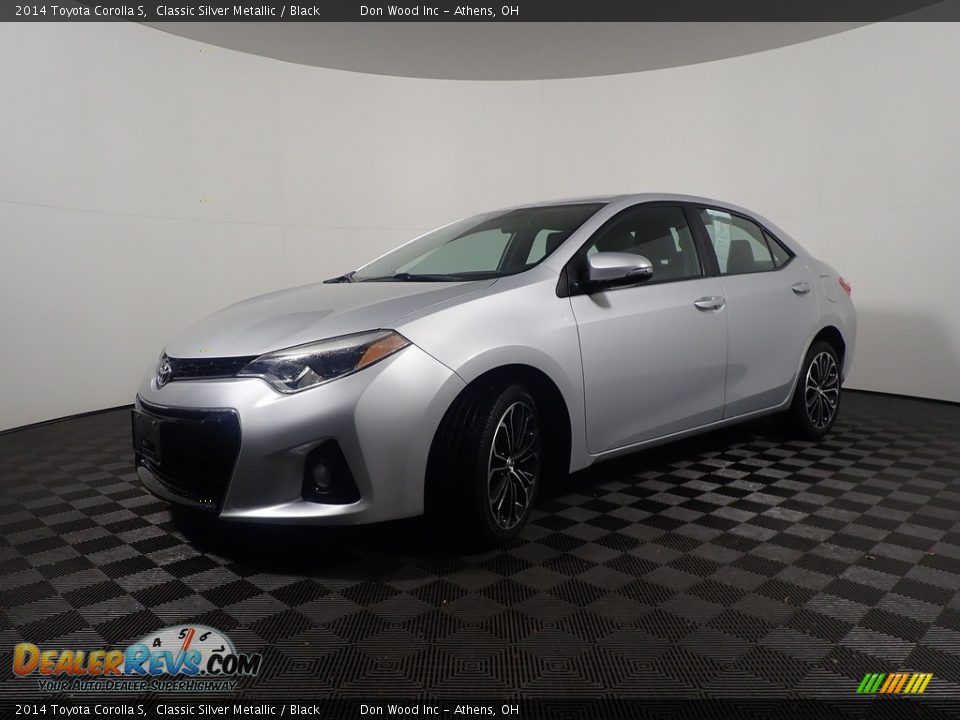 2014 Toyota Corolla S Classic Silver Metallic / Black Photo #8