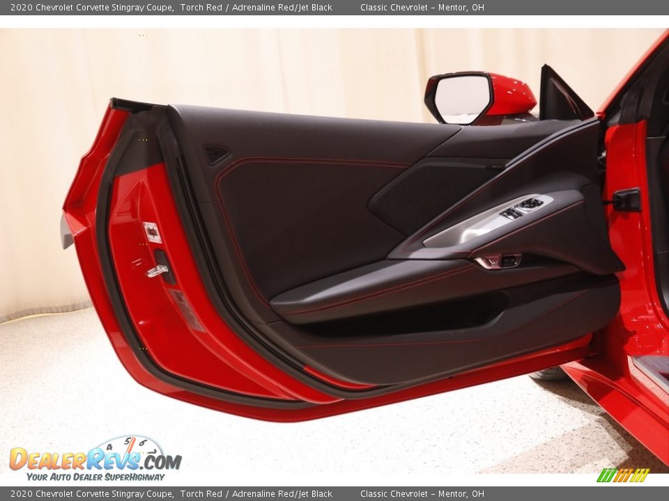 Door Panel of 2020 Chevrolet Corvette Stingray Coupe Photo #4