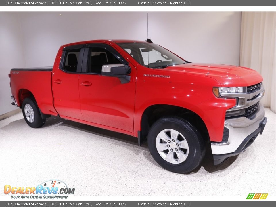 2019 Chevrolet Silverado 1500 LT Double Cab 4WD Red Hot / Jet Black Photo #1