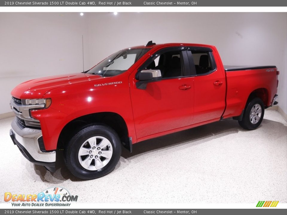 2019 Chevrolet Silverado 1500 LT Double Cab 4WD Red Hot / Jet Black Photo #3