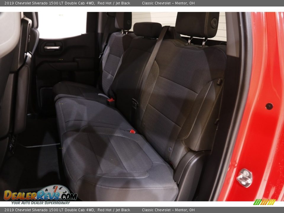 2019 Chevrolet Silverado 1500 LT Double Cab 4WD Red Hot / Jet Black Photo #16