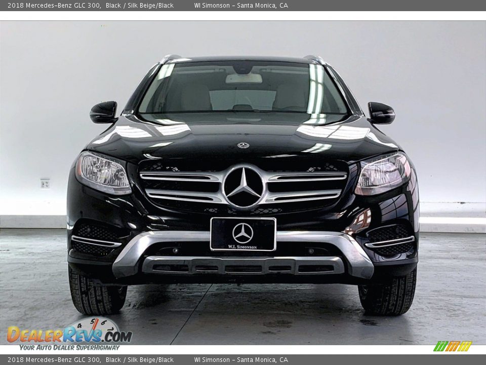 2018 Mercedes-Benz GLC 300 Black / Silk Beige/Black Photo #2