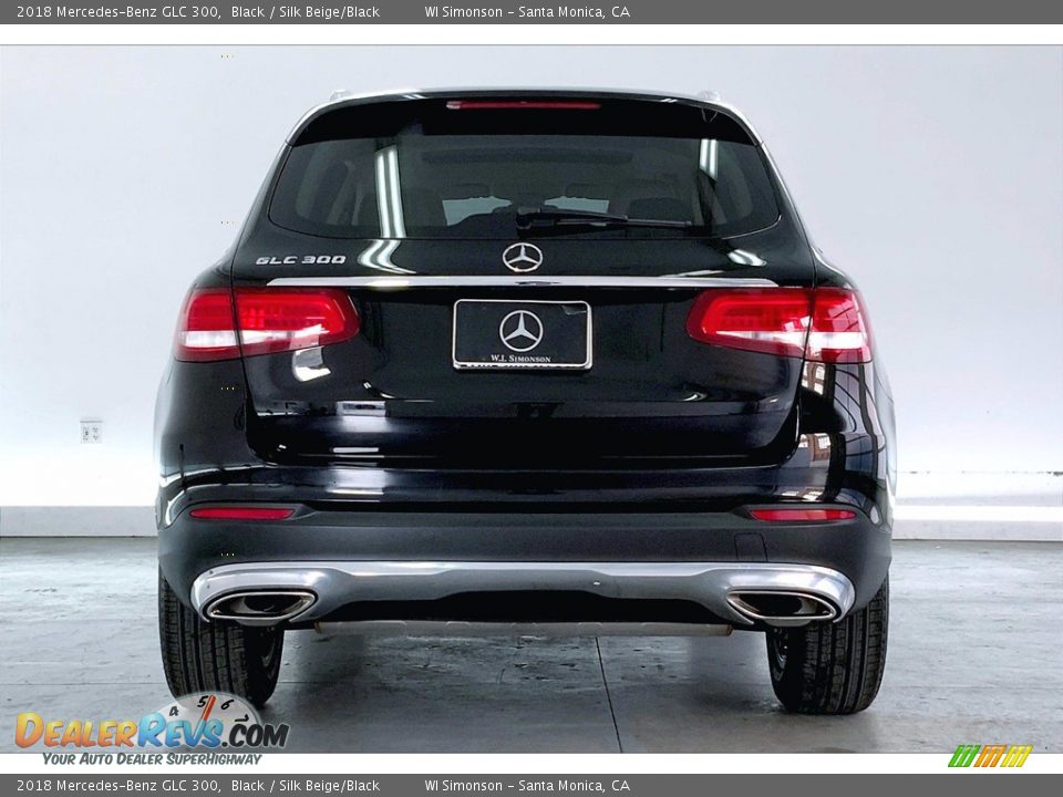 2018 Mercedes-Benz GLC 300 Black / Silk Beige/Black Photo #3