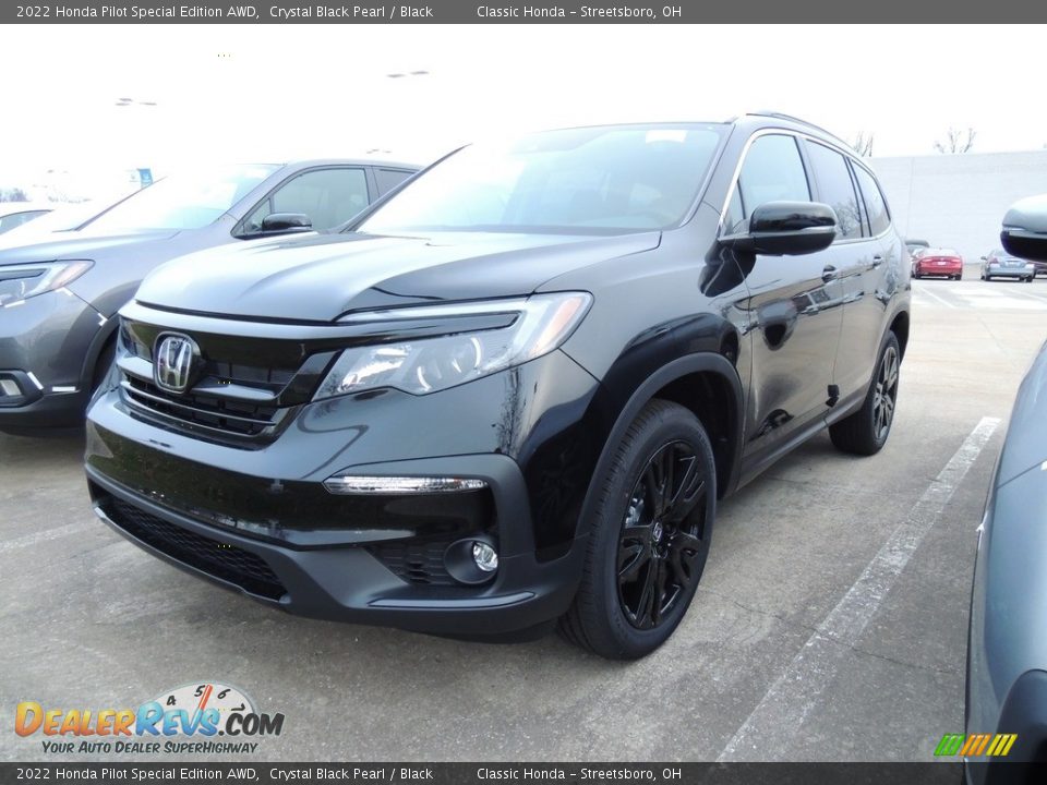 2022 Honda Pilot Special Edition AWD Crystal Black Pearl / Black Photo #1
