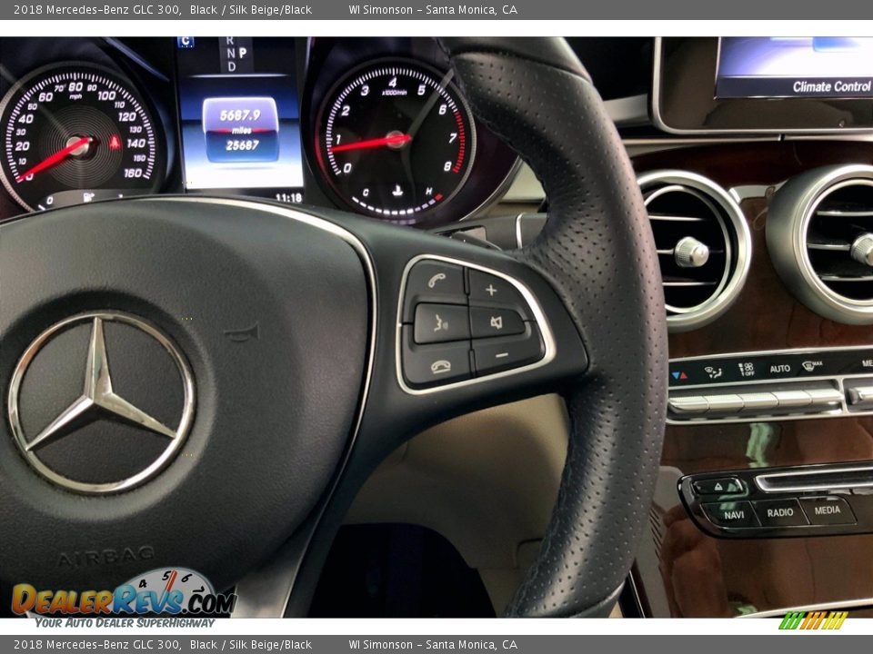 2018 Mercedes-Benz GLC 300 Black / Silk Beige/Black Photo #22