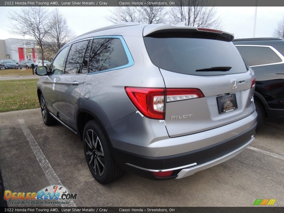 2022 Honda Pilot Touring AWD Lunar Silver Metallic / Gray Photo #5