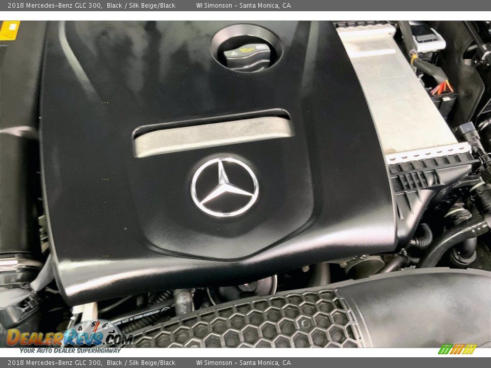 2018 Mercedes-Benz GLC 300 Black / Silk Beige/Black Photo #32