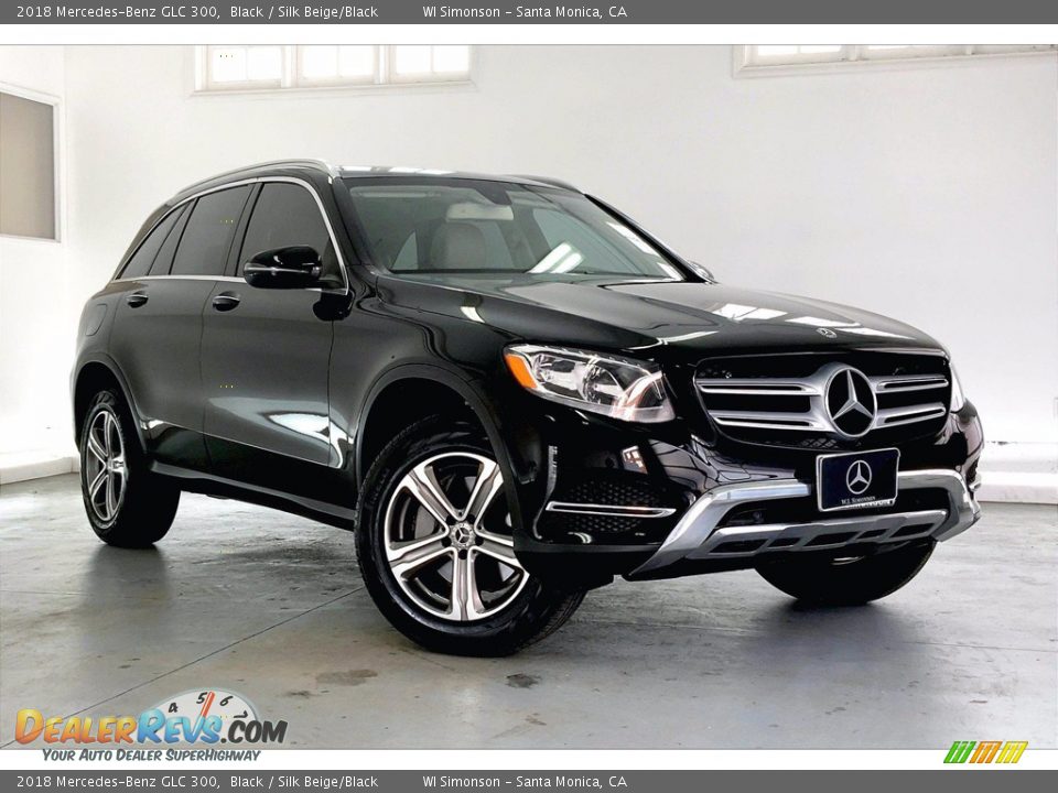 2018 Mercedes-Benz GLC 300 Black / Silk Beige/Black Photo #34