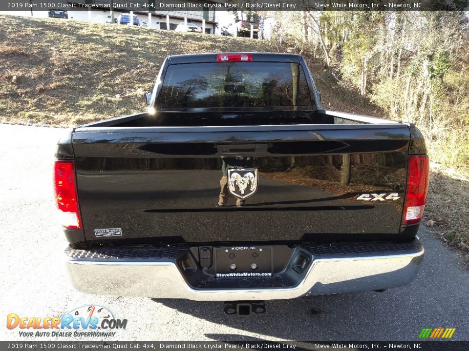 2019 Ram 1500 Classic Tradesman Quad Cab 4x4 Diamond Black Crystal Pearl / Black/Diesel Gray Photo #7