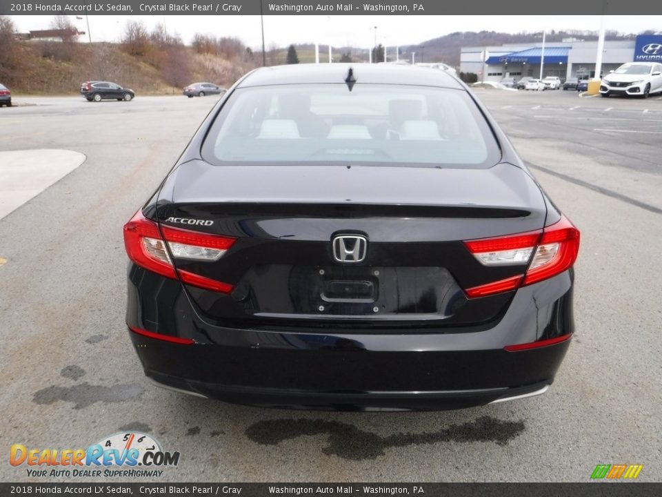 2018 Honda Accord LX Sedan Crystal Black Pearl / Gray Photo #7