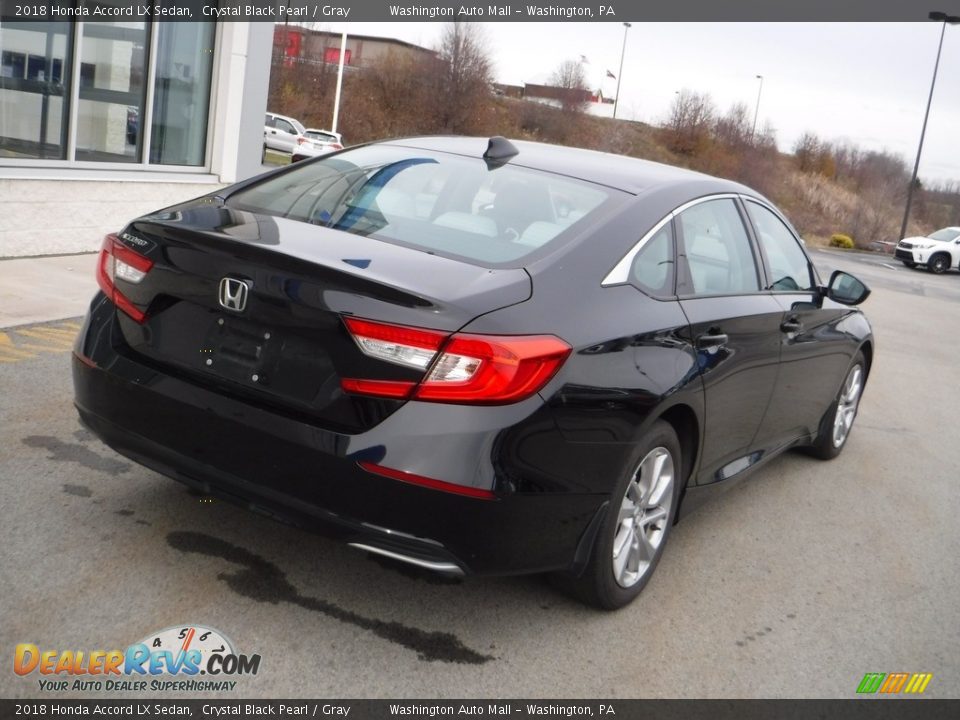 2018 Honda Accord LX Sedan Crystal Black Pearl / Gray Photo #8