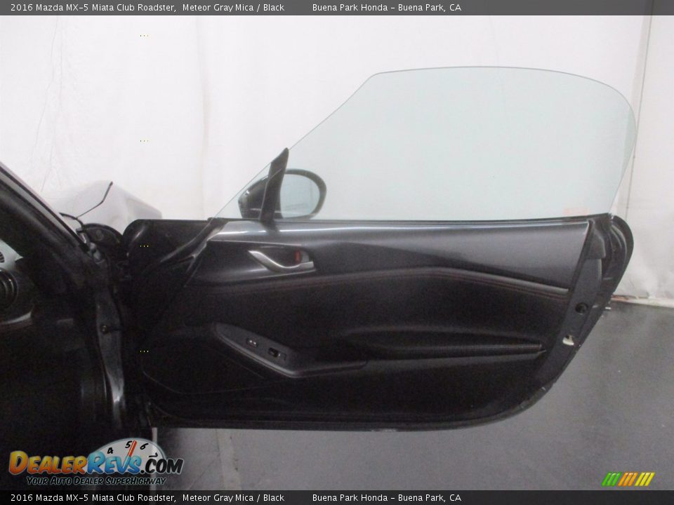 2016 Mazda MX-5 Miata Club Roadster Meteor Gray Mica / Black Photo #27