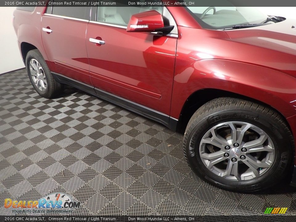 2016 GMC Acadia SLT Crimson Red Tintcoat / Light Titanium Photo #5