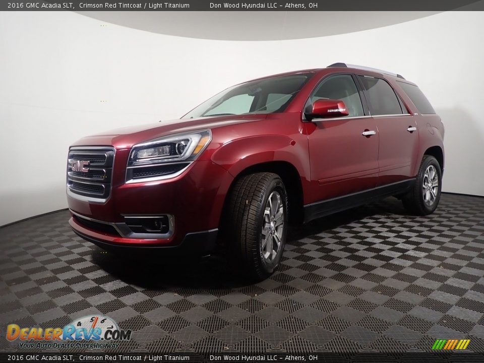 2016 GMC Acadia SLT Crimson Red Tintcoat / Light Titanium Photo #9