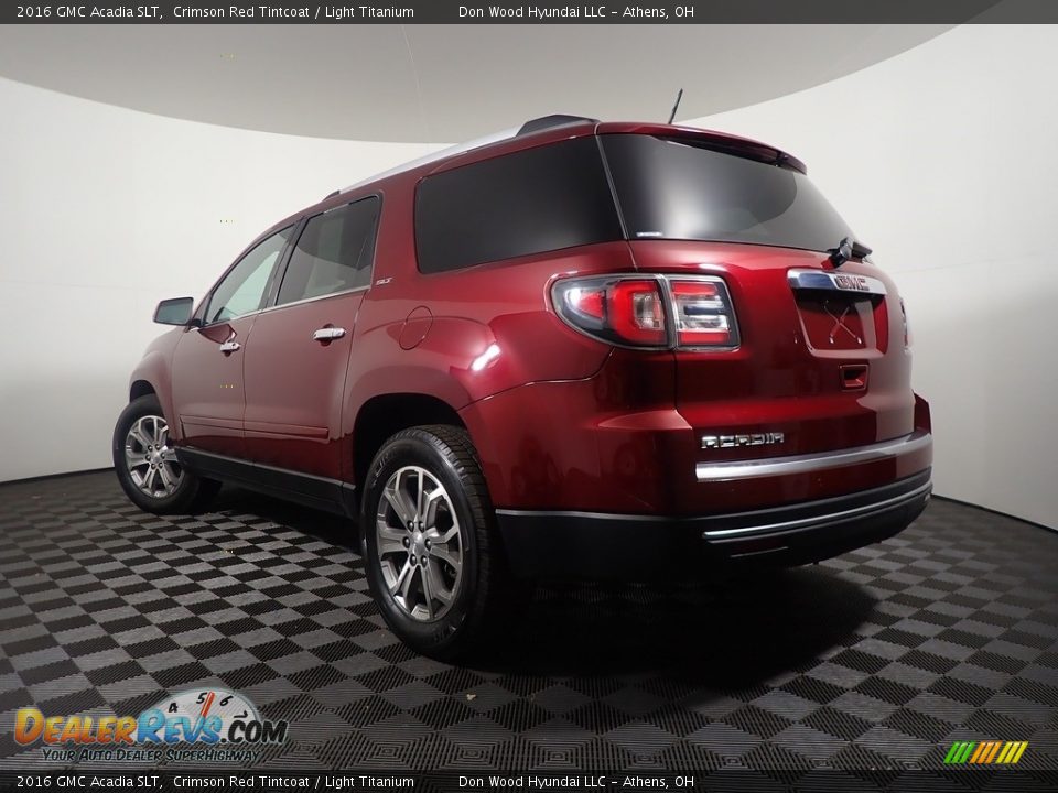 2016 GMC Acadia SLT Crimson Red Tintcoat / Light Titanium Photo #12
