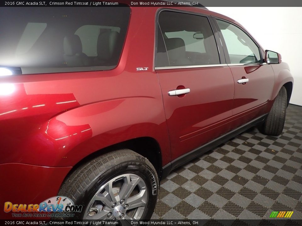 2016 GMC Acadia SLT Crimson Red Tintcoat / Light Titanium Photo #21