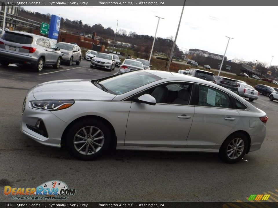 2018 Hyundai Sonata SE Symphony Silver / Gray Photo #6