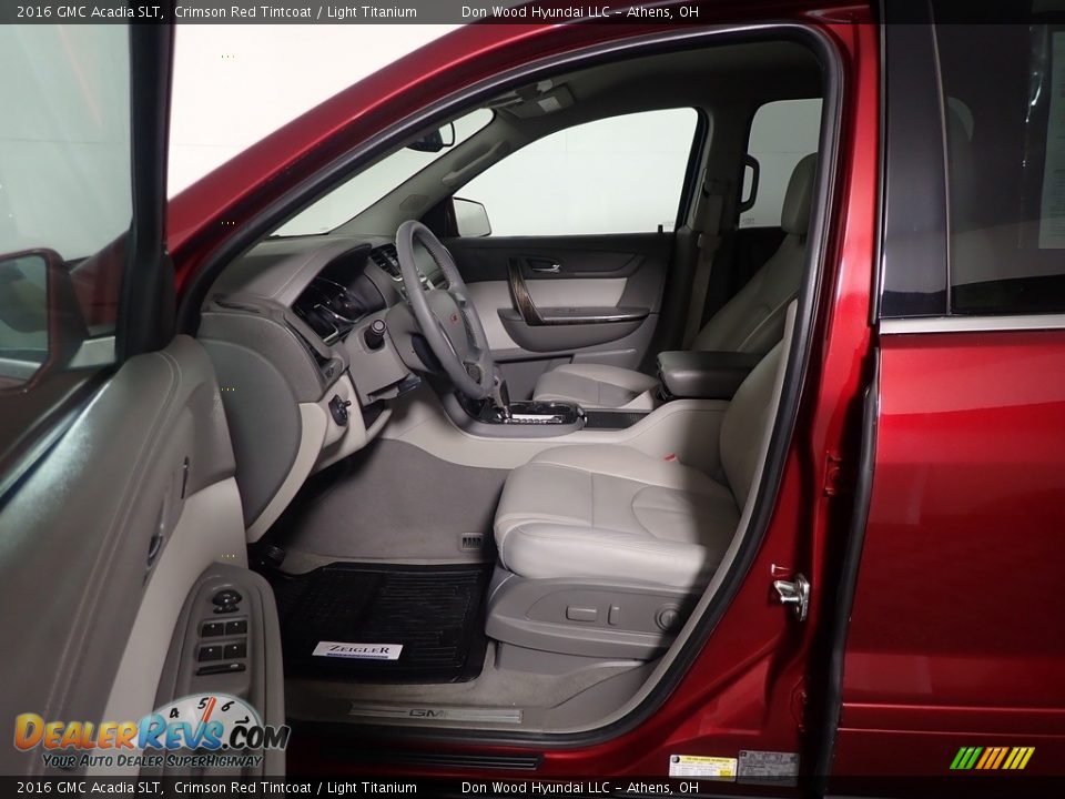 2016 GMC Acadia SLT Crimson Red Tintcoat / Light Titanium Photo #24