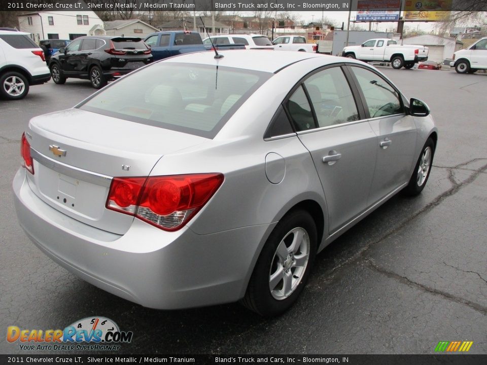 2011 Chevrolet Cruze LT Silver Ice Metallic / Medium Titanium Photo #4