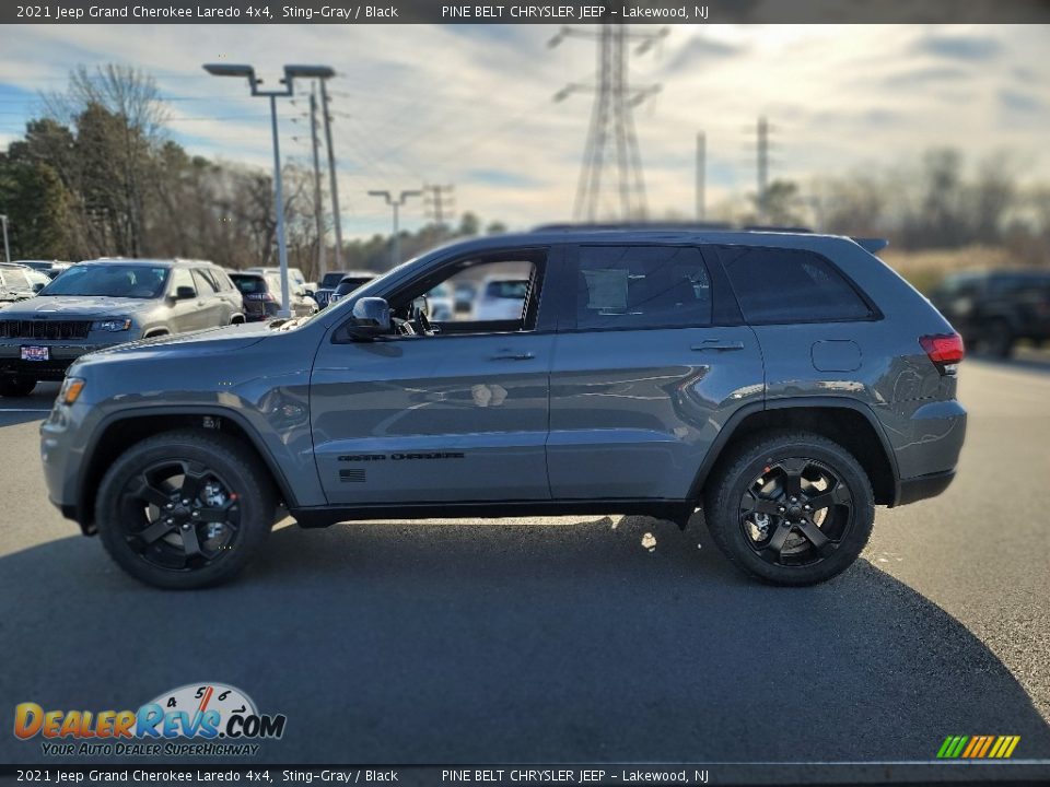 2021 Jeep Grand Cherokee Laredo 4x4 Sting-Gray / Black Photo #7