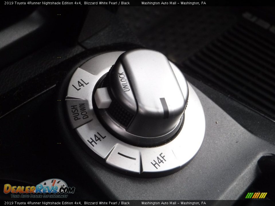 2019 Toyota 4Runner Nightshade Edition 4x4 Blizzard White Pearl / Black Photo #4