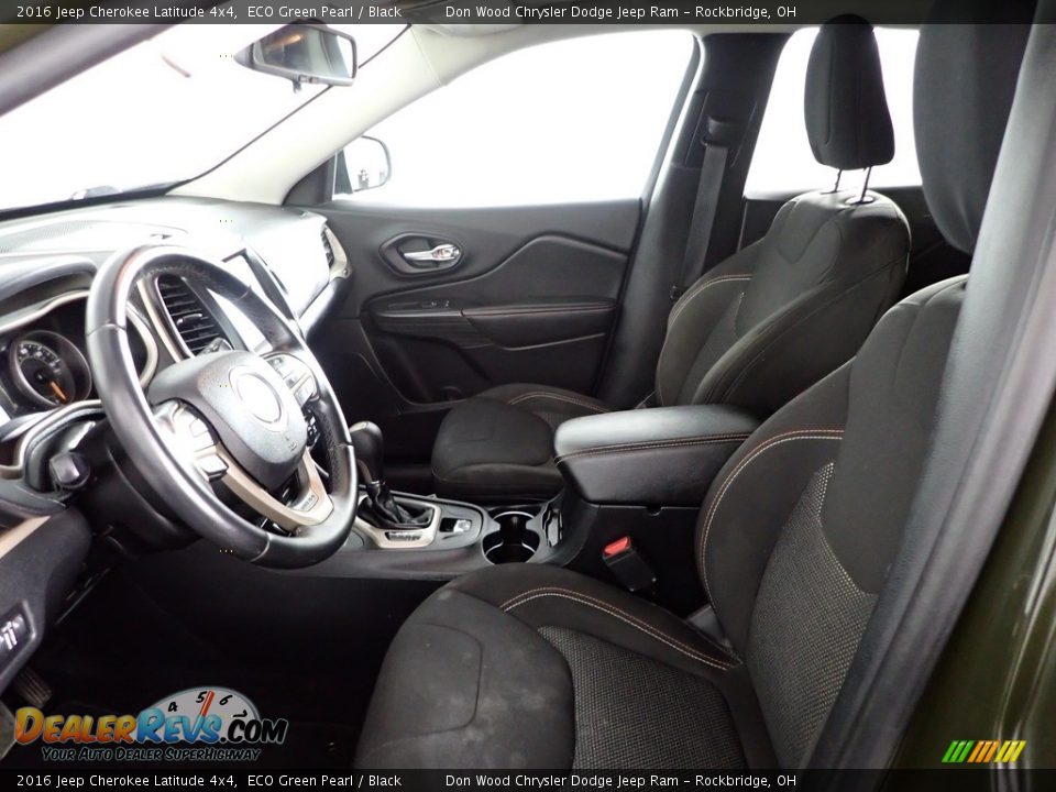 2016 Jeep Cherokee Latitude 4x4 ECO Green Pearl / Black Photo #17