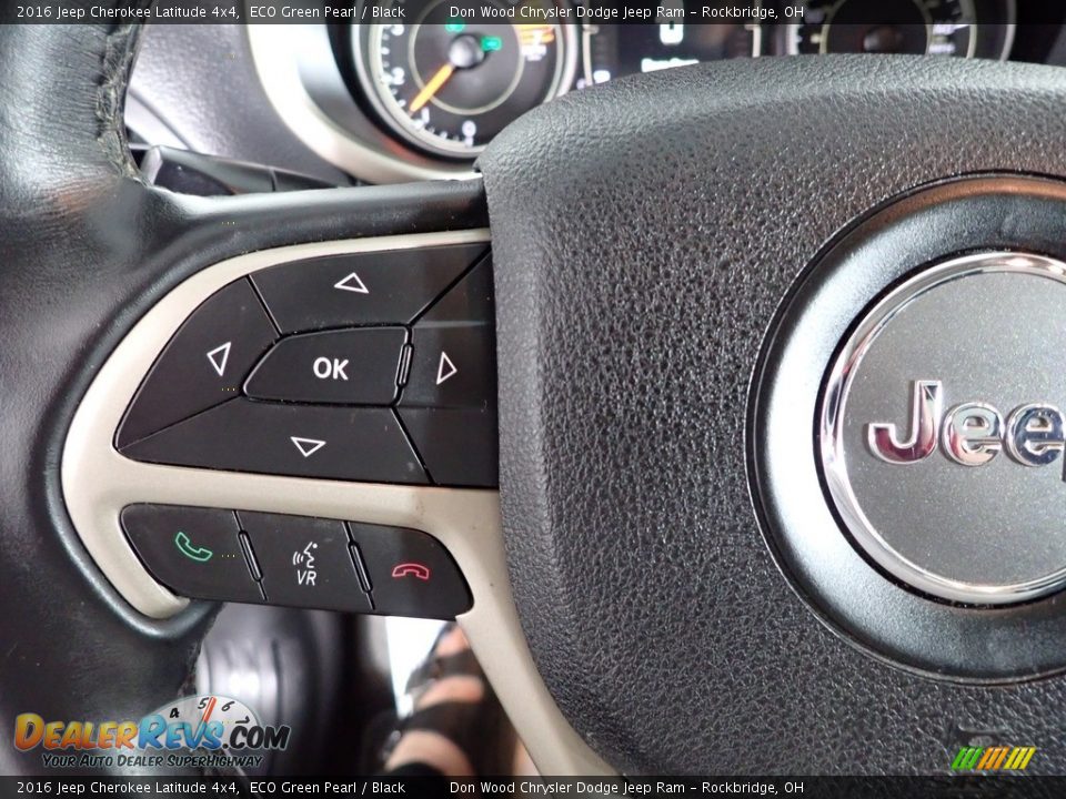 2016 Jeep Cherokee Latitude 4x4 ECO Green Pearl / Black Photo #19